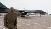 Die US Air Force mustert 17 ihrer B-1B Lancer aus. Als erstes Flugzeug wurde die 85-066 von Ellsworth AFB nach Davis-Monthan AFB in Arizona überführt.