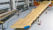 Bei AeroComposite in Uljanowsk wurde der erste MS-21-Flügel aus russischen Verbundwerkstoffen gebaut.