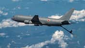 Boeing hat die erste KC-46A für Japans Luftstreitkräfte übergeben.