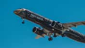 Eine Embraer E195-E2 testete ein Triebwerk mit 100 Prozent SAF im Betrieb.