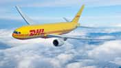 Boeing 777-200LR als Frachter bei DHL.