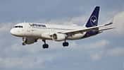 Lufthansa A320-200.