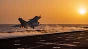 Rafale beim Start auf Flugzeugträger Charles de Gaulle