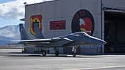 F-15C Eagle vor Hangar