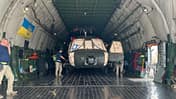S-70i Black Hawk Philippinen im Laderaum einer An-124