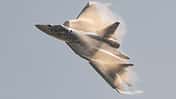 Russlands Super-Kampfjet Suchoi Su-57 in Aktion.