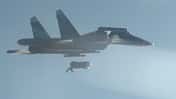 Suchoi Su-34 wirft Riesen-Gleitbombe FAB3000 ab.