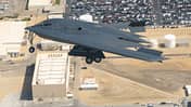 Stealth-Bomber B-2A "Spirit of Pennsylvania" im Flug.