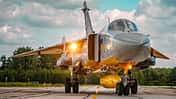 Rollende Suchoi Su-24 Ukraine mit westlichen Marschflugkörpern