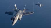 Zwei F-35 des USMC im Flug