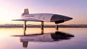 Stratolaunch Talon-A2 mit Fahrwerk am Boden
