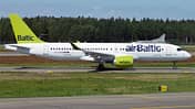 Airbus A220-300 YL-AAO von Air Baltic