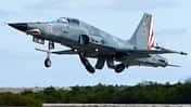 Northrop F-5N US Navy beim Start
