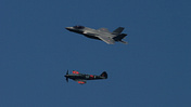 Belgische F-35 Lightning II erstmals öffentlich im Flug zum Jahrestag der Belgischen Luftwaffe in Florennes.