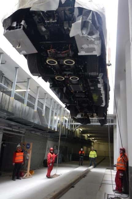 Münchens neue Terminalbahn eingetroffen